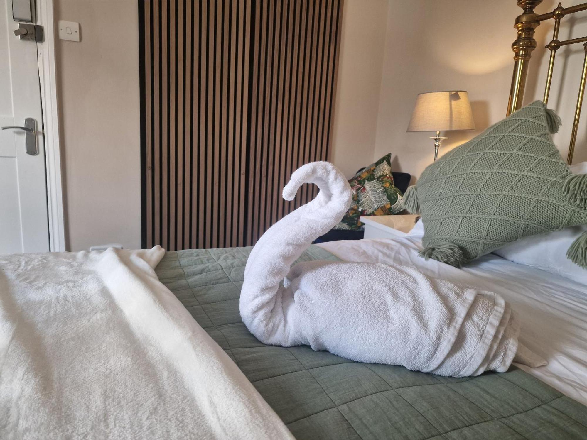 Bed & Breakfast The Bean - Double Bedroom With Private Bathroom